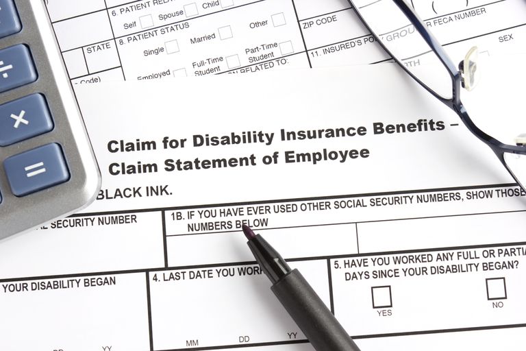 arbeidsgiver eller, arbeidsgiver eller forsikringsselskap, eller forsikringsselskap, arbeidsgivere tilbyr