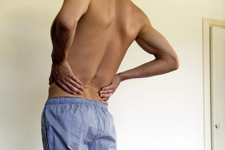 eller kneet, kommer ryggraden, Behandling knesmerter, eller klemt, eller klemt nerve, hjelpe raskt