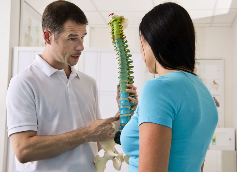 artrose ryggraden, mellom ryggvirvlene, andre sykdommer, eller stivhet, eller stivhet ryggraden, ryggraden artrose
