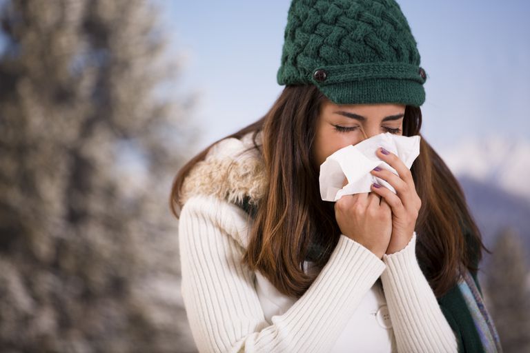 rennende nese, allergi symptomer, cedar feber, friske furu, mold nivåer